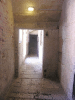 Un corridoio all'interno delle Prigioni Nuove a Venezia